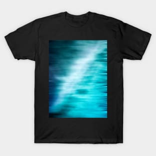 Good Waves Are Coming - Blue Gradient Effect T-Shirt